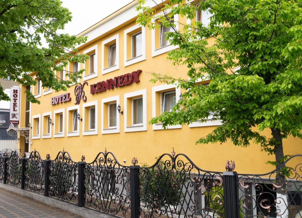 Hotel Kennedy Нюрнберг Экстерьер фото